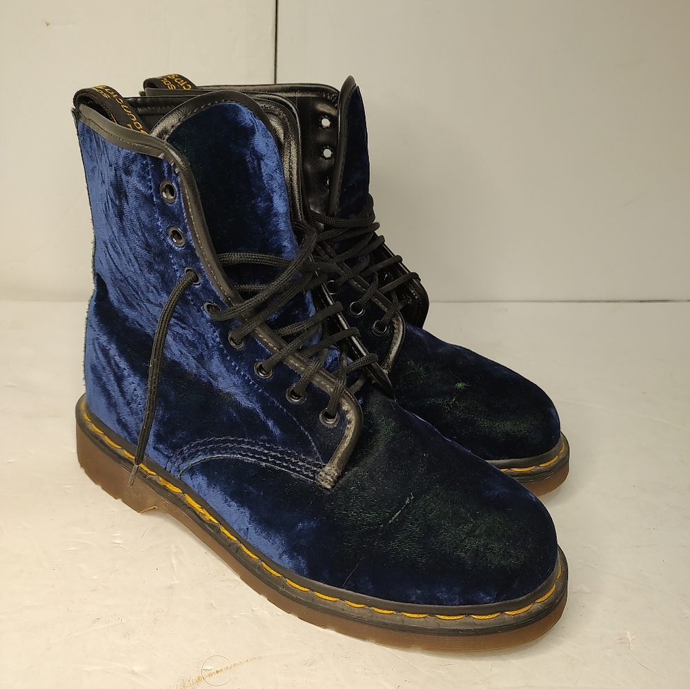 DR. MARTENS Doc Martens 1460 Brocade Blue Velvet Lace-up Boots Woman's Size 7